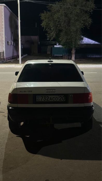 Продаю Ауди 100 (С4)