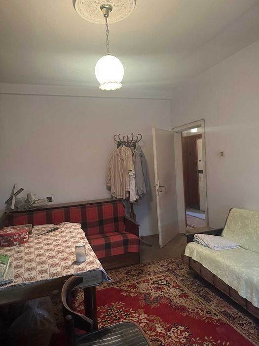 Продава се Тристаен апартамент в Шумен, Добруджански - 76 кв.м за 1040 €/кв.м - Снимка #2