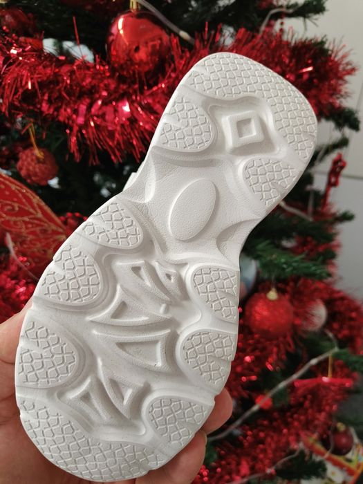 Adidasi SPRANDI  Nr. 33 albi