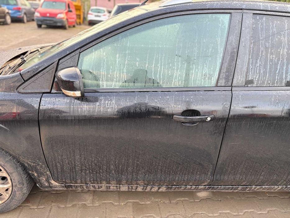 usa stanga fata ford focus 2 facelift