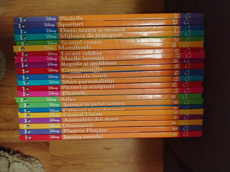 Lot 22 cărți Enciclopedia Disney
