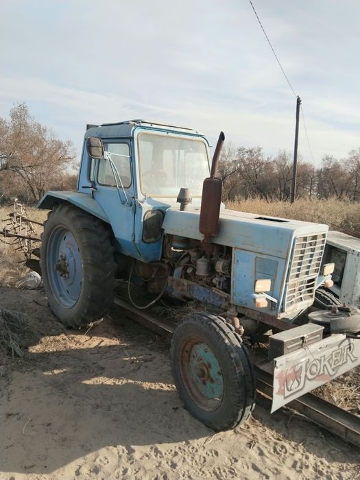 Продам трактор срочно