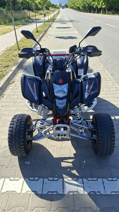 Suzuki  ltz 400.