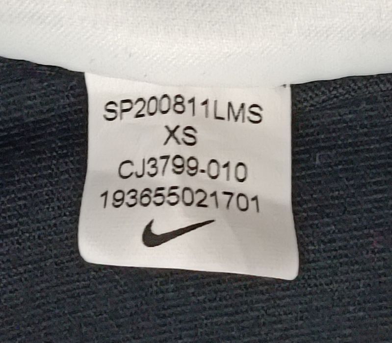 Nike Sportswear Swoosh Shirt оригинална тениска XS Найк памучна фланелка