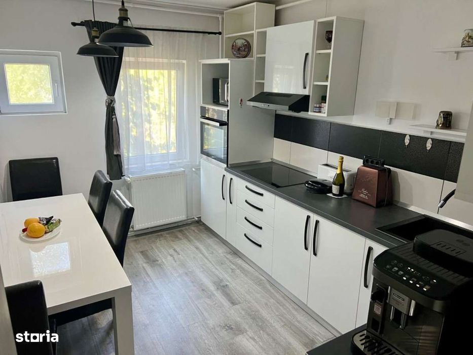 Apartament 3 camere renovat şi utilat - Kaufland Micalaca — fotografia 3