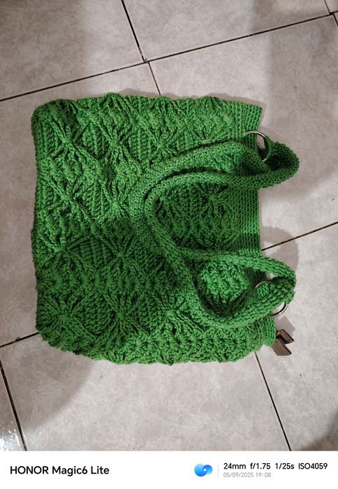 Дамски бутикови чанти