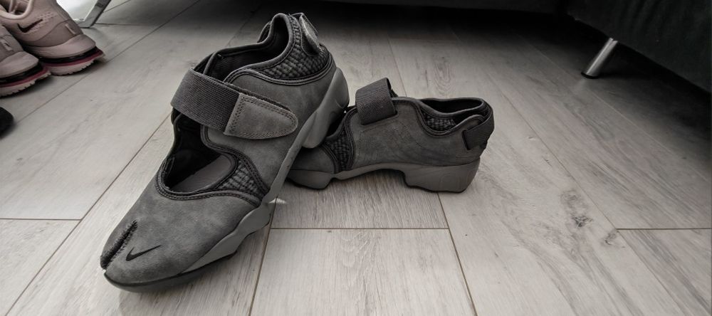 Nike Air Rift 43
