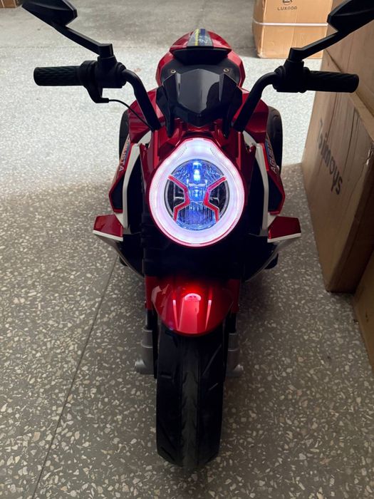 Detskiy moshina. Moto bike. Matatsikl