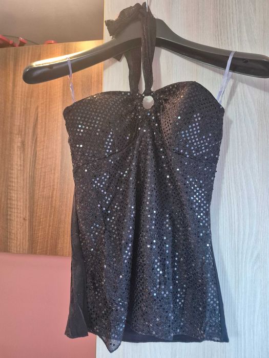 Bluziță neagră cu paete