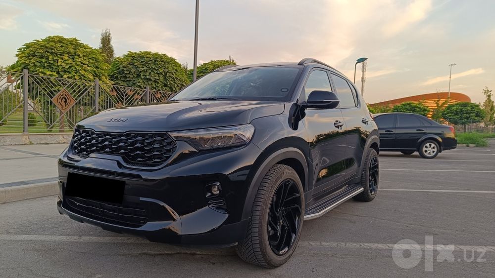 Kia Sonet Full Black Edition  2025/26 пробег 7000 км. Тонировка 10 мес