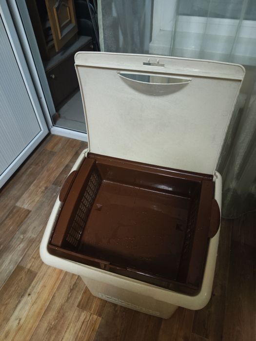 Продам корзину для белья