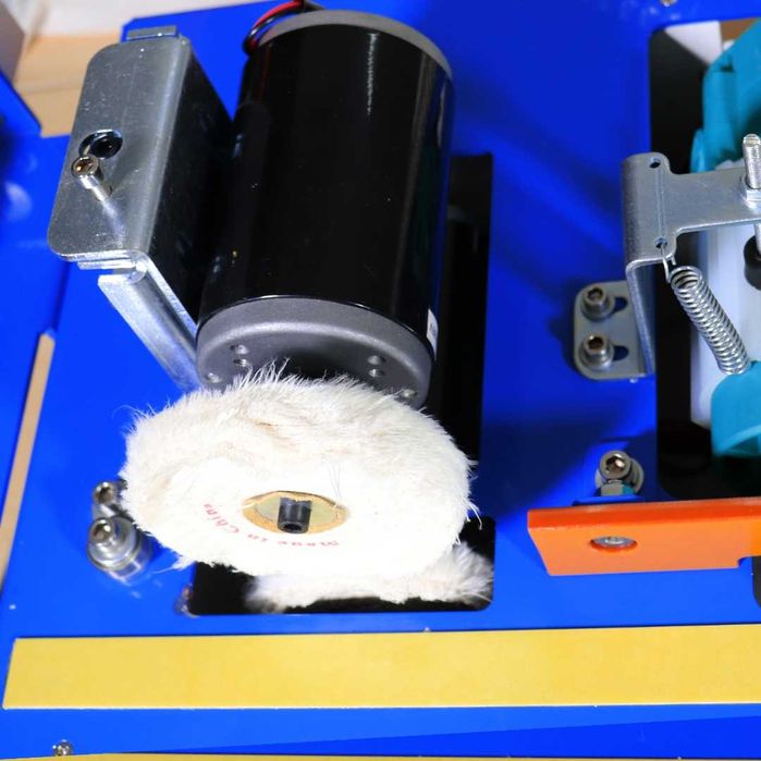 Masina de aplicat cant abs EW-130