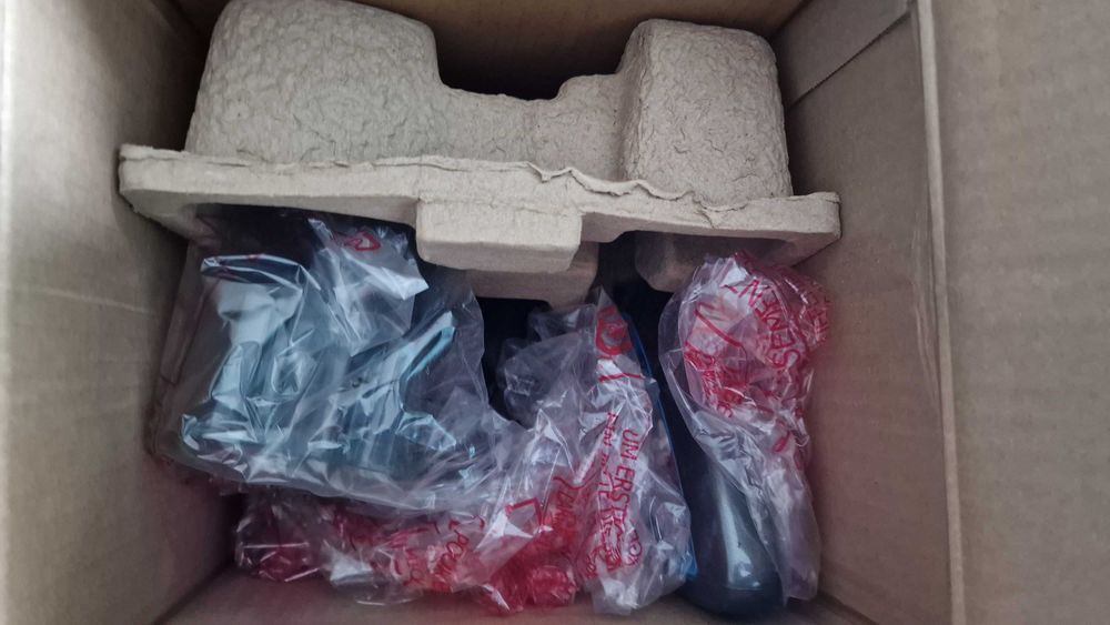 Bissell 1977N прахосмукачка с функция парочистачка, 1.35L, 1600W, син