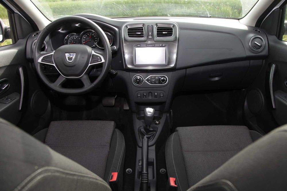 Sistem adaptare scaune de VW Passat B8 pe Logan Duster Sandero