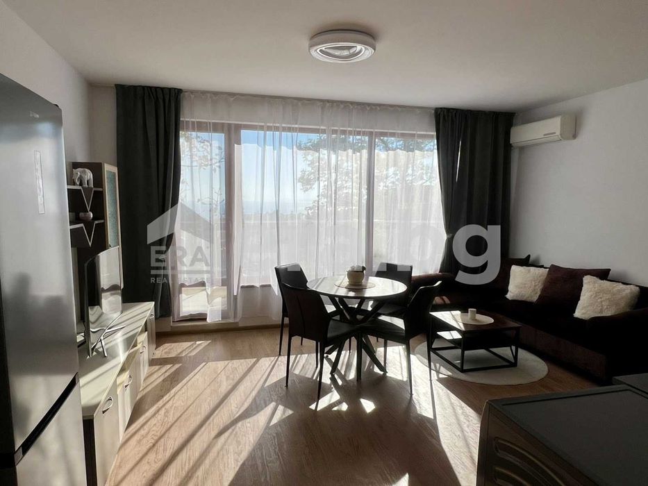 Дава се под наем Двустаен апартамент в Варна, м-т Траката - 77 кв.м за 600 € - Снимка #4