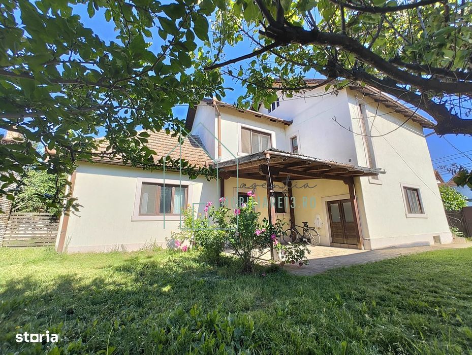 Casa de vanzare - locatie centrala, zona Pietei din Sebes jud. Alba