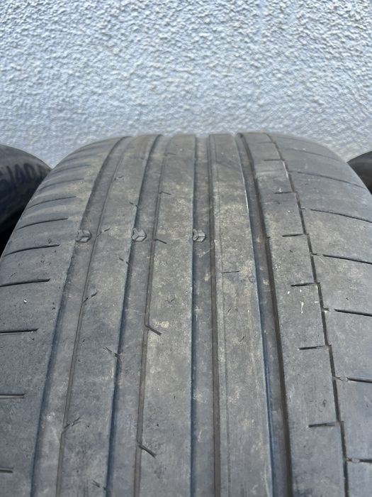 Continental 285/40/22