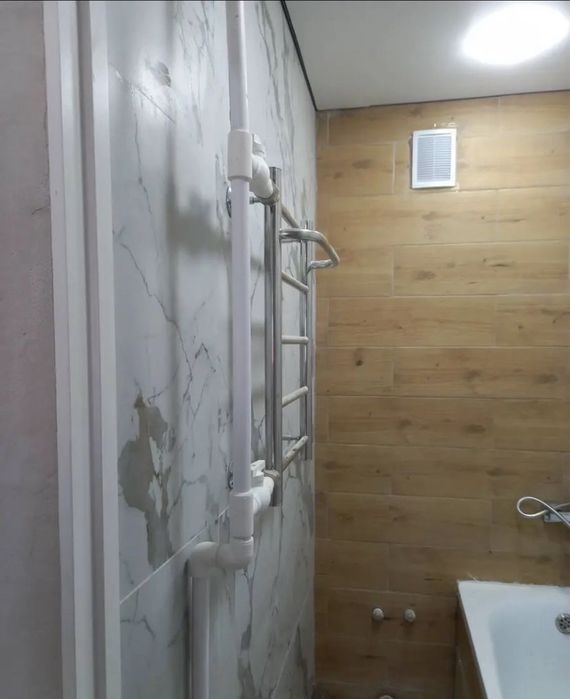 Укладка кафеля/ кафельщик