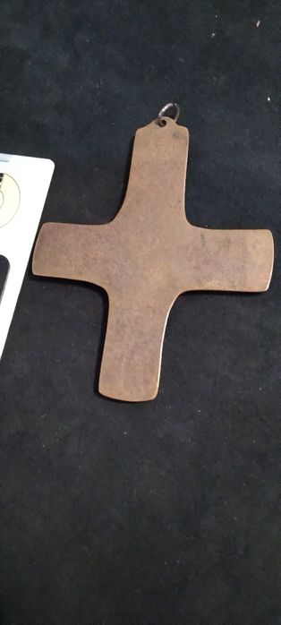 Cruce din bronz masiv