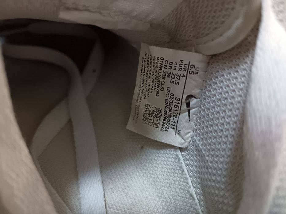 Продам кроссовки Nike Air Force comme des garcons