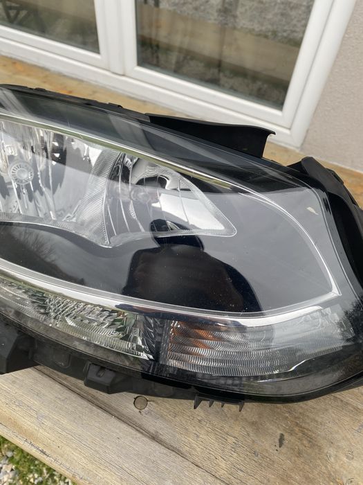 Фар десен - Mercedes B class W246,W242