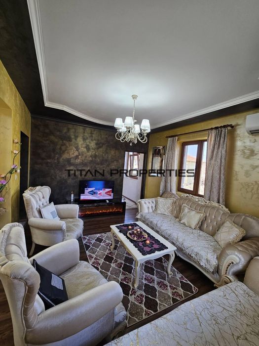 Продава се Тристаен апартамент в Бургас, Долно Езерово - 84 кв.м за 2381 €/кв.м - Снимка #3