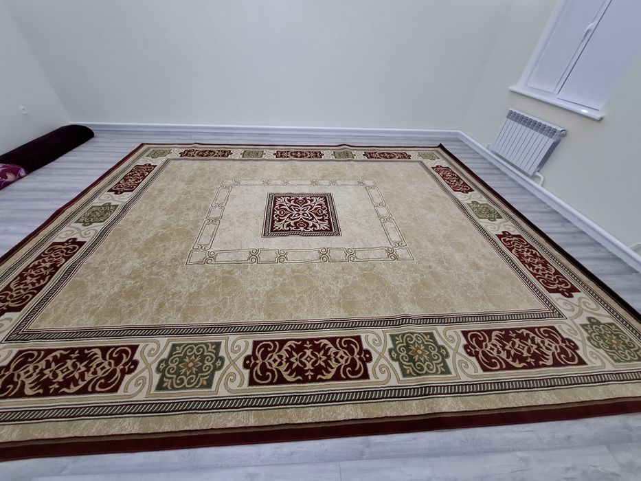 Б/у кілем жуылған