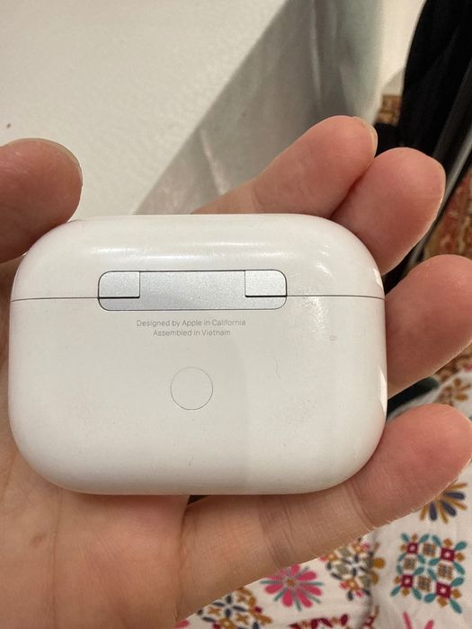 Apple AirPods 1 поколения