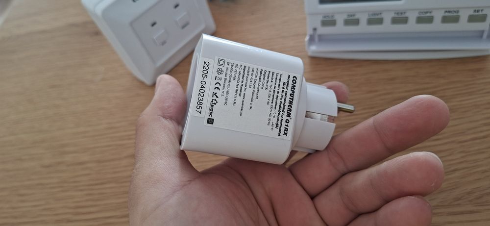Termostat ambient computherm Q7RF cu priza pompa