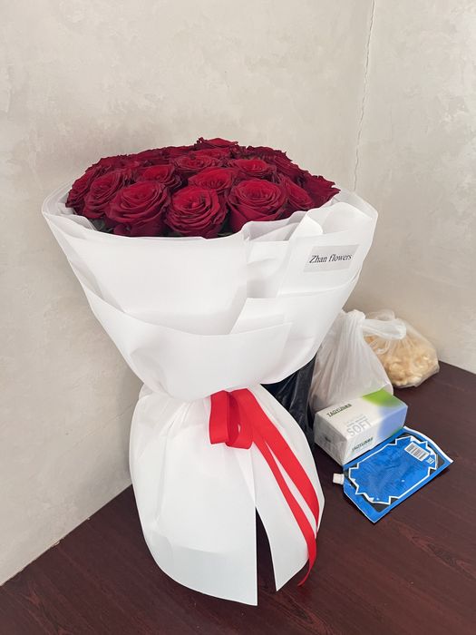 цветы свежые.