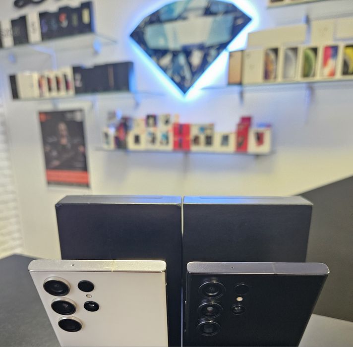 Samsung S22 Ultra / Black/White / 128/256 GB / DeluxGSM