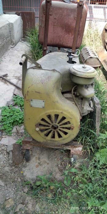 Продам двигатель