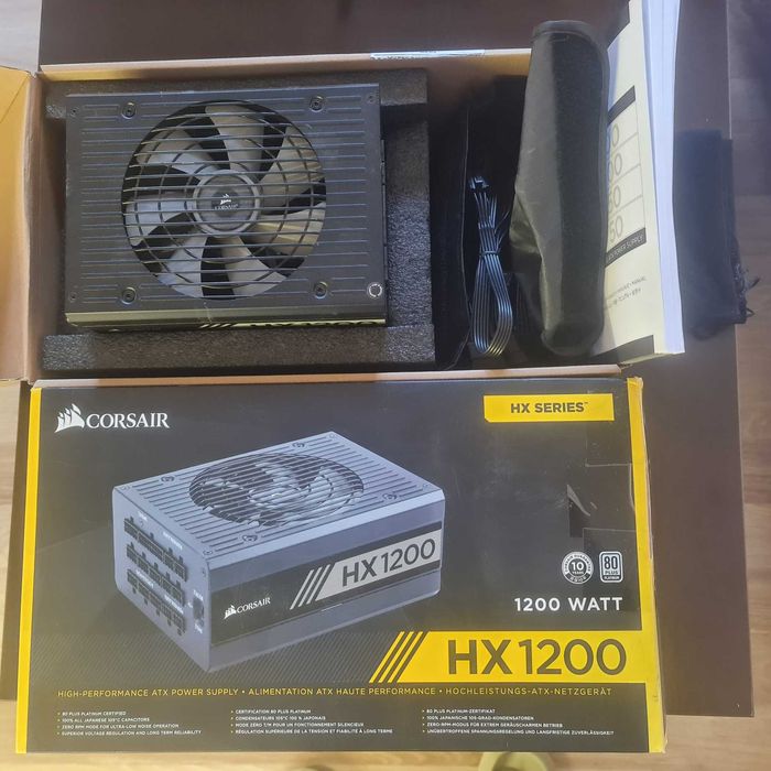 Захранване Corsair HX1200 1200W, 80 Plus Platinum (висока ефективност)