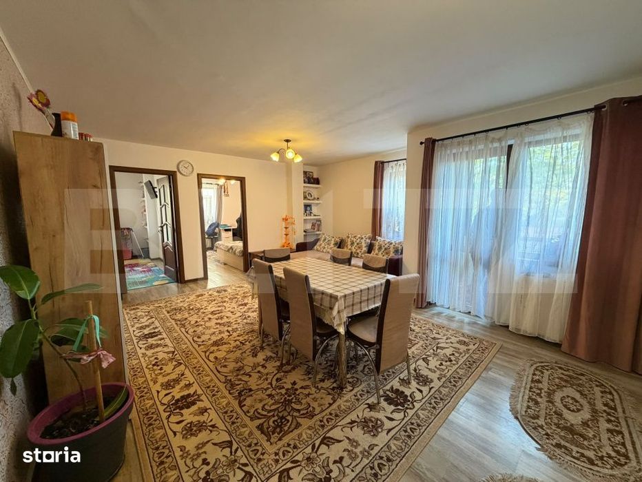 Apartament 3 camere, 64.20 mp, zona Sesul de Sus