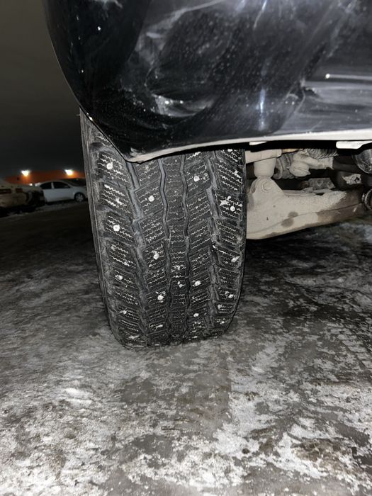 Продам комплект шин