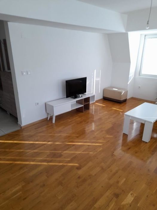 Продава се Тристаен апартамент в София, Белите брези - 94 кв.м за 2820 €/кв.м - Снимка #1