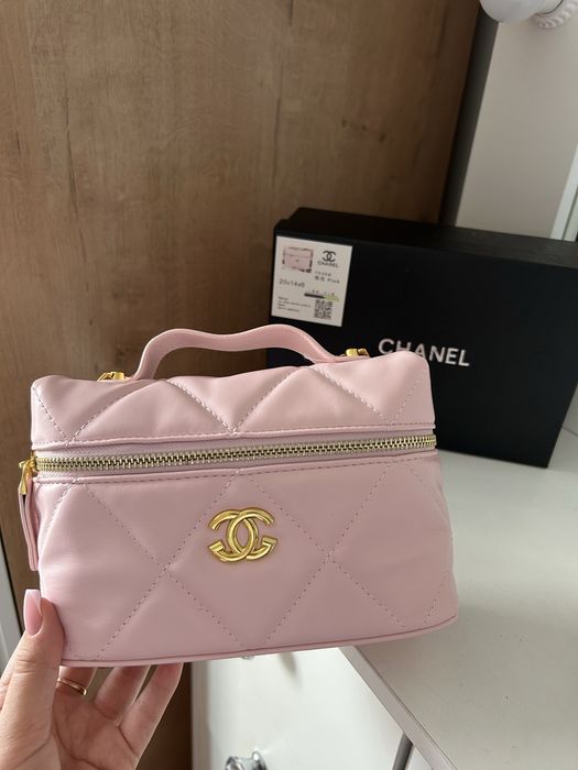 Сумка Chanel, новый с коробкой.