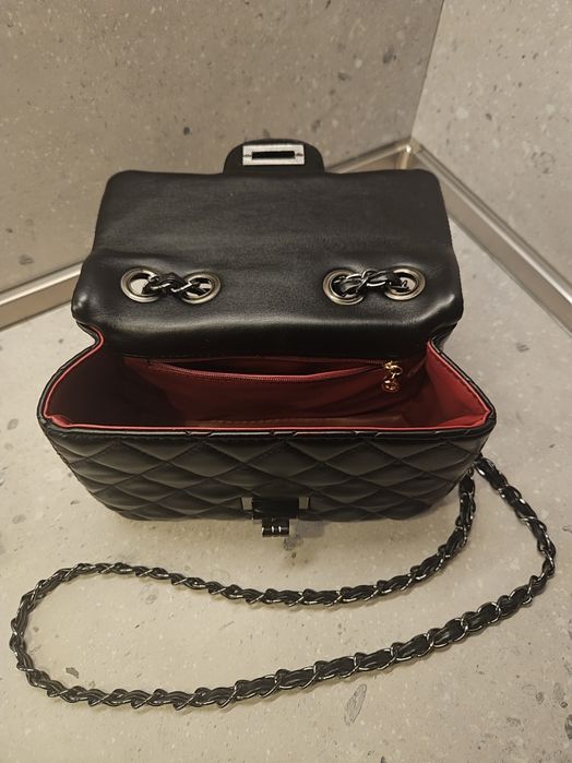 CHANEL Чанта ( L )