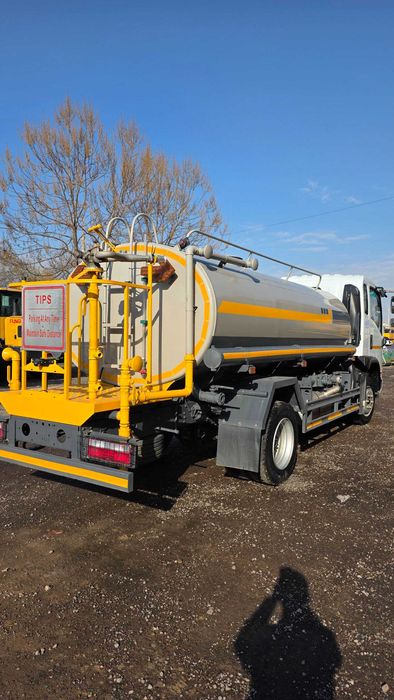 Комфорт Водавоз 8тон(поливомоечная автомобил)