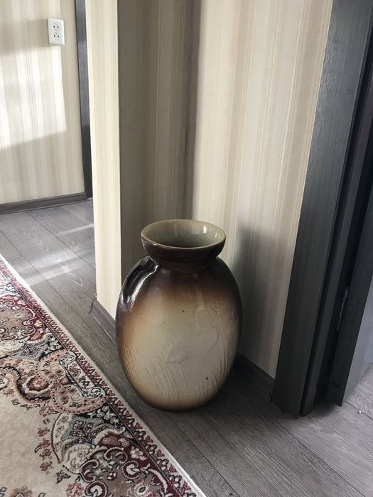 Продам вазу