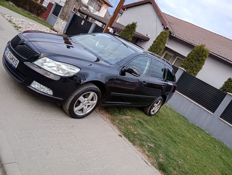 SKODA Octavia 2013 — imagine 2