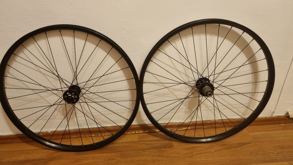 Set roți boost 110x15/148x12, 27,5/29x30c