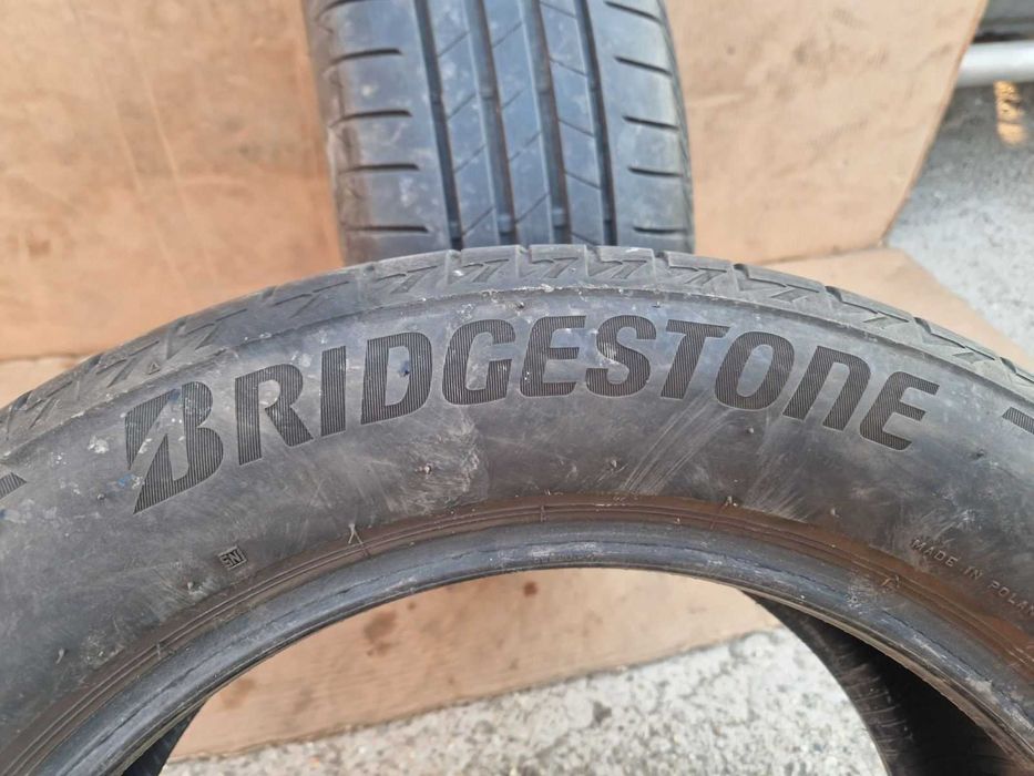 2 Bridgestone R17 225/55 Летни гуми  DOT3620