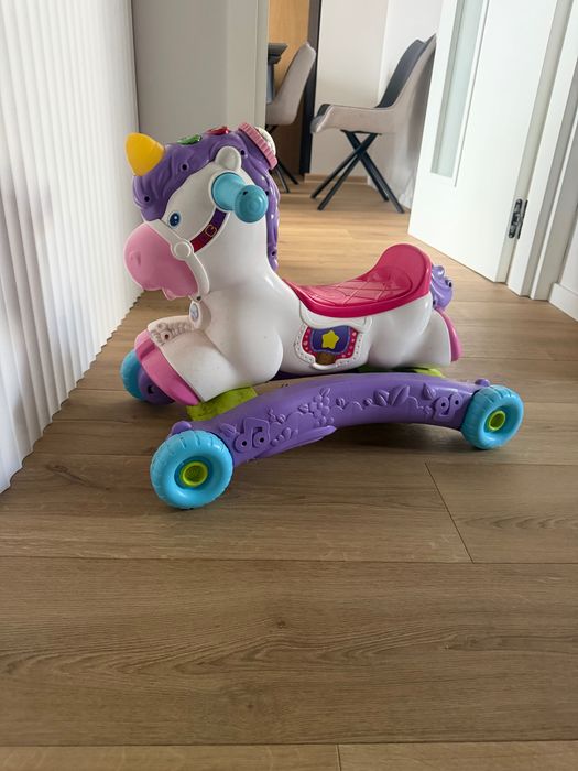 Конче за люлеене и яздене VTech