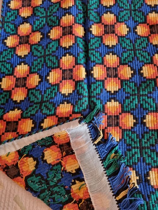 НОВИ ковьори и карета