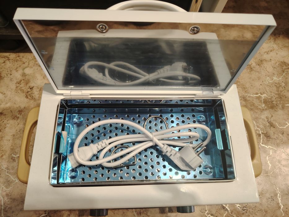 Продам сухожаровый шкаф