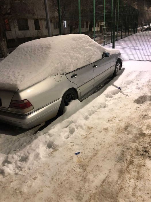 Мерс Е500кабан год 1996обьем 5лит