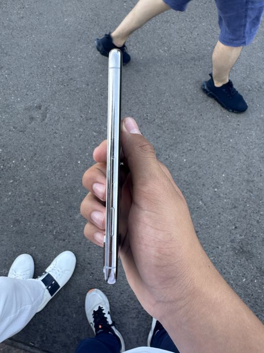 iPhone X  хороший телефон