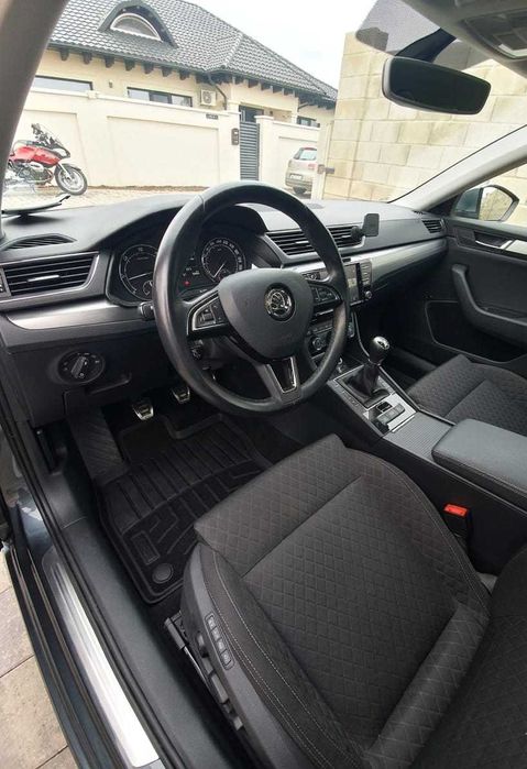 Skoda Superb 3 Impecabila Sistem Audio Canton 2.0 tdi 150 cp