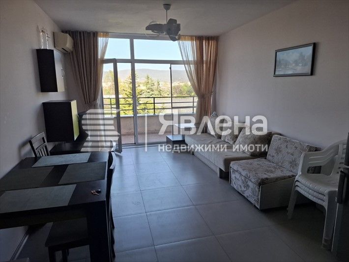Продава се Двустаен апартамент в к.к. Слънчев бряг - 66 кв.м за 1000 €/кв.м - Снимка #1